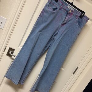 Classic Light Wash Straight Cut Denim Jeans